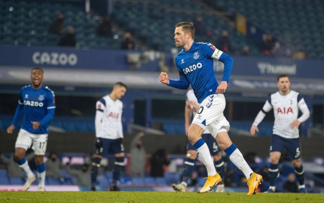 这位多才多 这位多才多